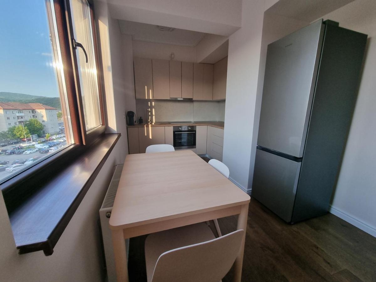 Apartament In Complex Rezidential Râmnicu Vâlcea Kültér fotó
